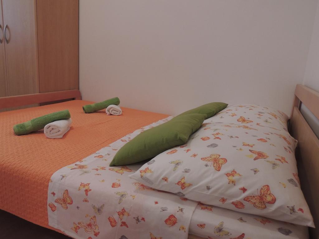 Asi Apartment *
