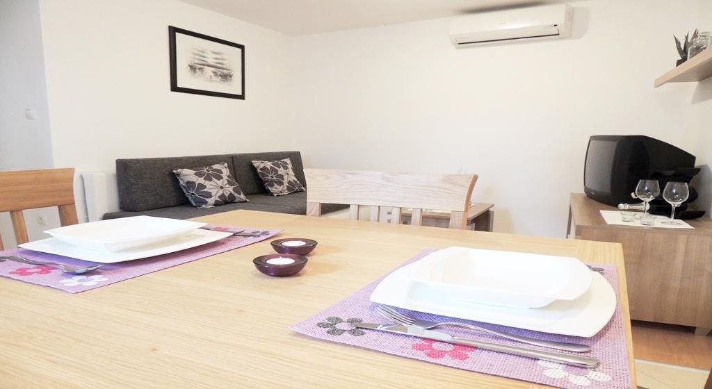 Apartment Asi *